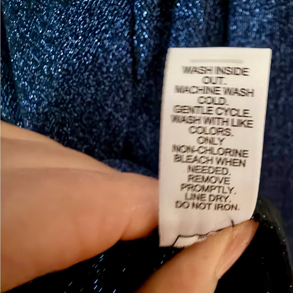 PLUS SIZE SHIMMERY BLUE LONG FLARE SLEEVE PARTY DRESS - Picture 7 of 7